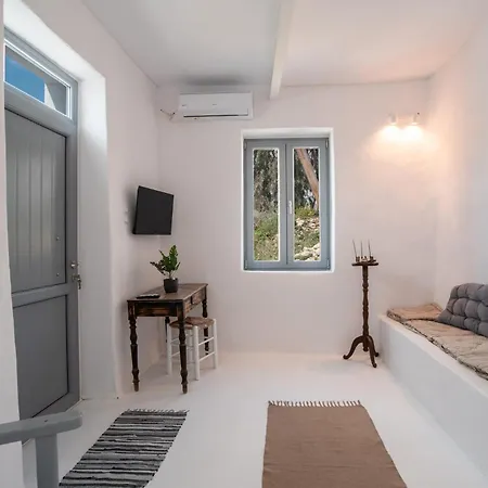 Kalesma Holiday home