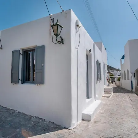 Kalesma Holiday home